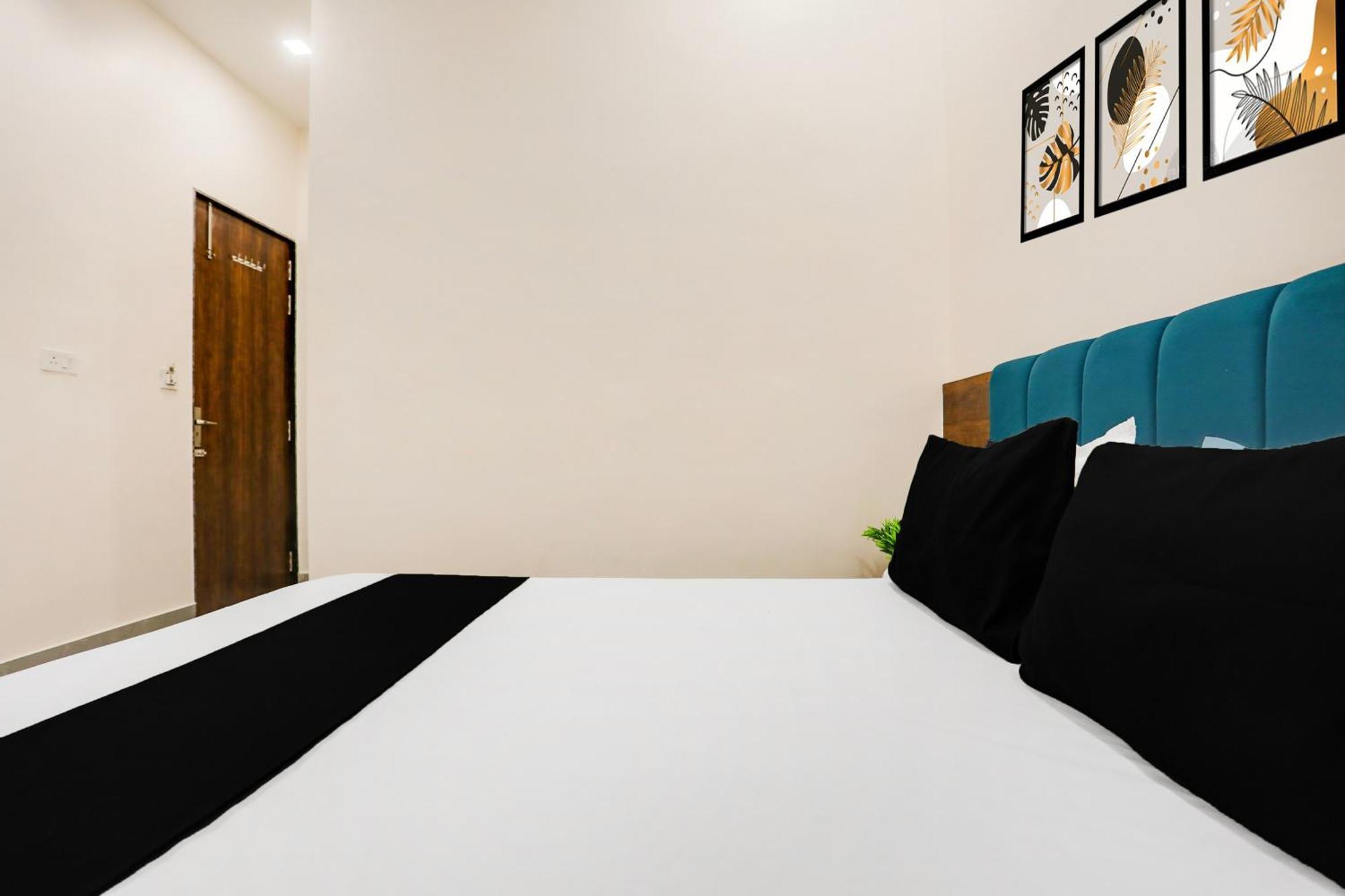Super Hotel O Kota Near Railway Station Formerly Aagam Inn Tirath Bagian luar foto