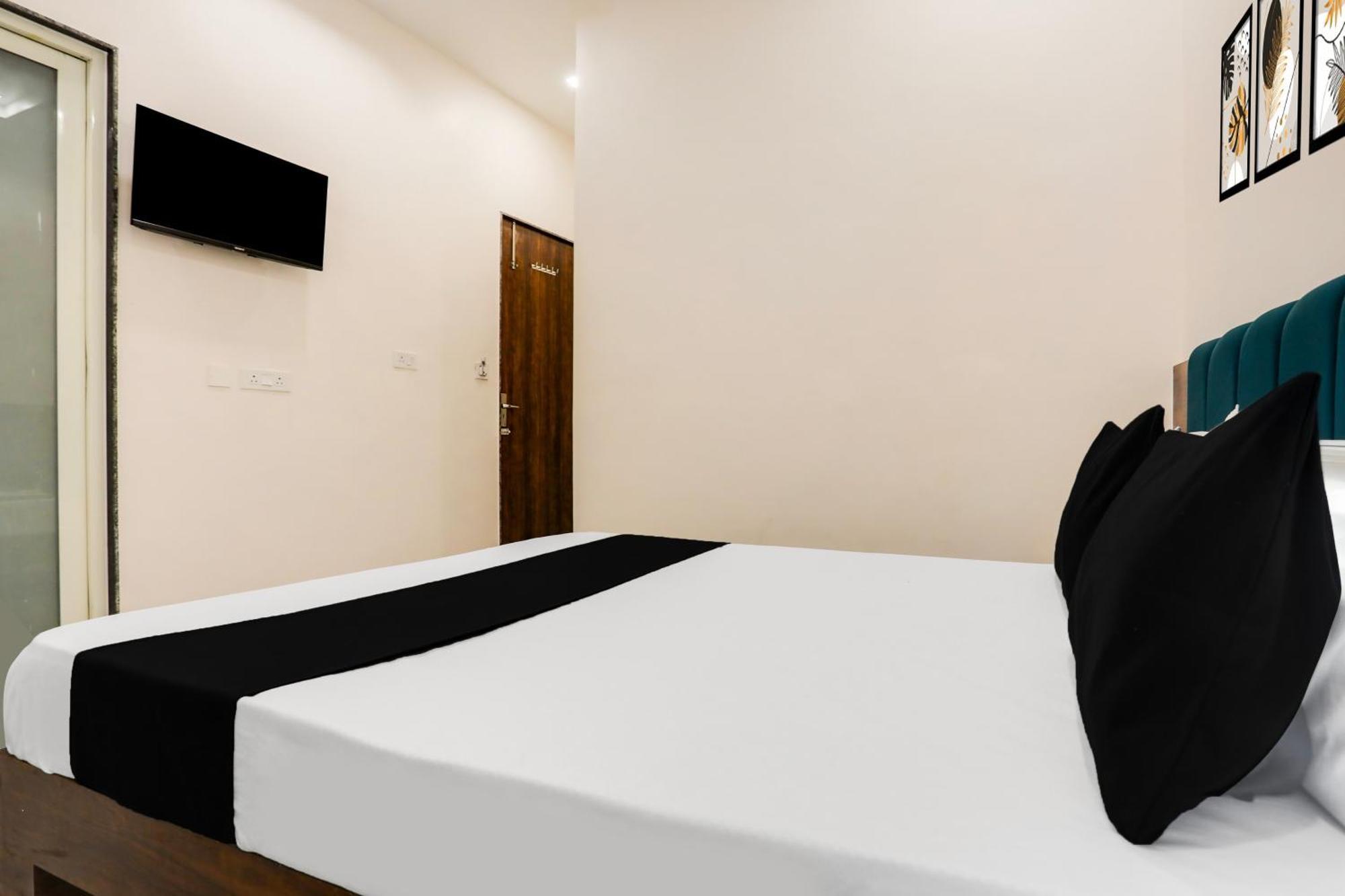 Super Hotel O Kota Near Railway Station Formerly Aagam Inn Tirath Bagian luar foto